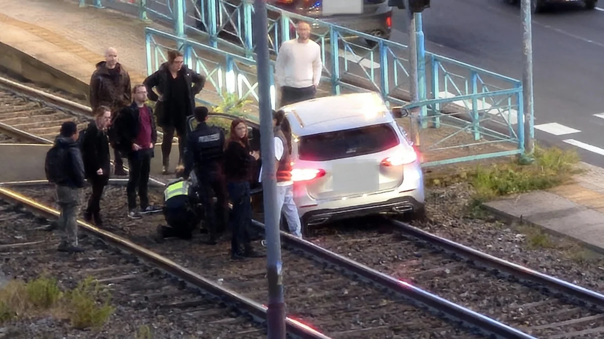 Tragödie in Köln-Poll: Mann stirbt nach medizinischem Notfall