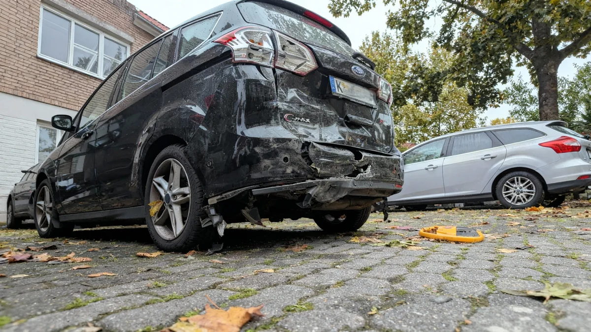 Unfallflucht in Köln: Ehepaar stellt Täter selbst