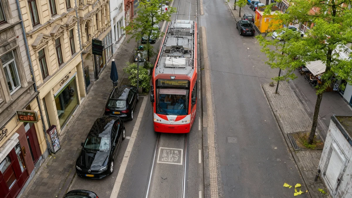 Grünes Licht für längere KVB-Bahnen in Köln