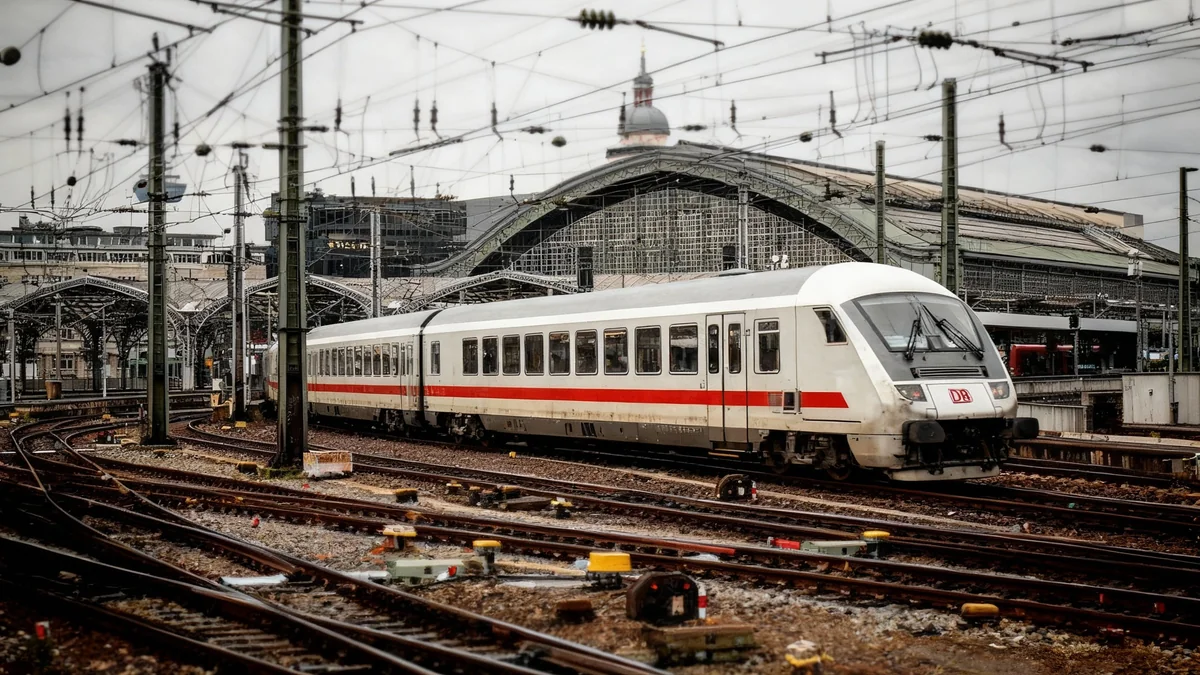 Software-Panne bei der Bahn: Kölner Hauptbahnhof wird trotzdem gesperrt
