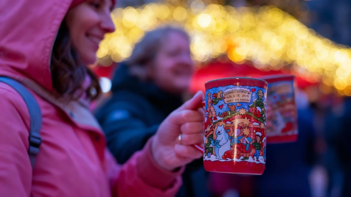 Glühwein in Köln: Das kostet die Tasse 2025