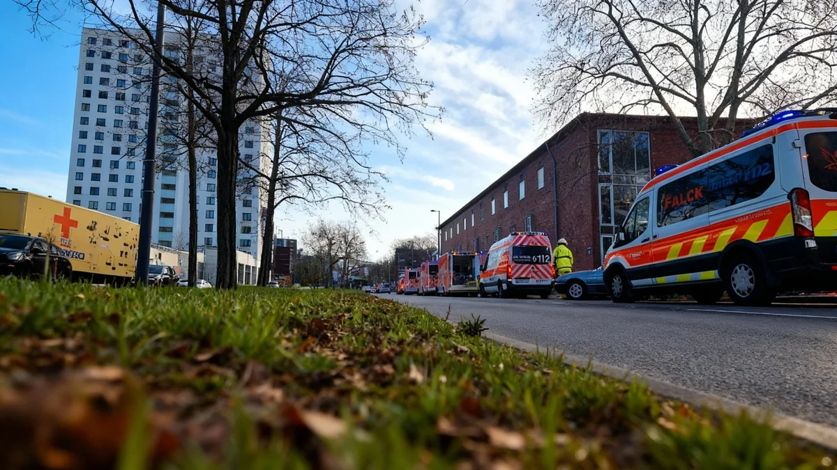 Großeinsatz an Kölner Berufsschule nach Pfefferspray-Angriff